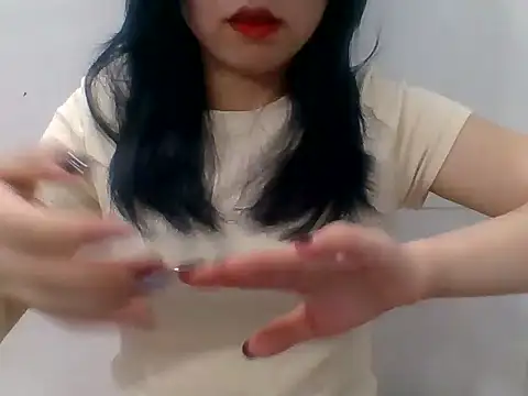 kiraa-007 online show from 06-17-26, 03:33