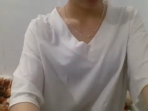 kiraa-007 online show from 05-11-26, 01:01