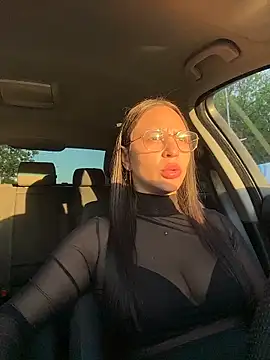 Snapshot of Bunny_Lush chatting on 04-27-26, 03:48 Bunny Lush online show from 04-27-26, 03:48