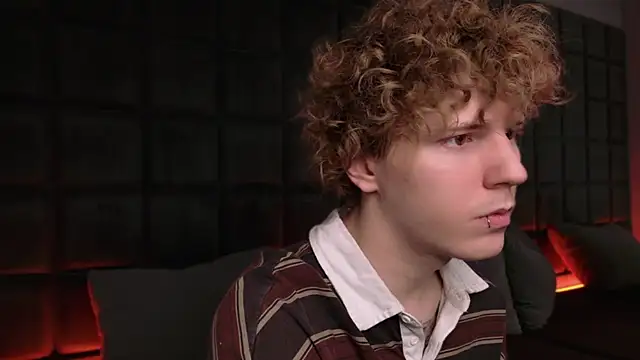 Mickey Hawk online show from 03-02-26, 04:24