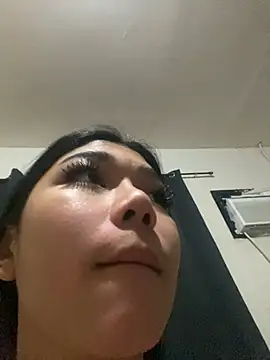 azumi suzako online show from 04-09-26, 03:18