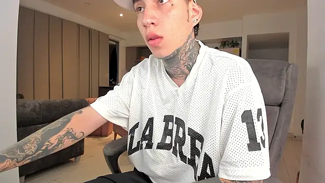 Snapshot of im_dantee chatting on 03-02-26, 04:13 im dantee online show from 03-02-26, 04:13