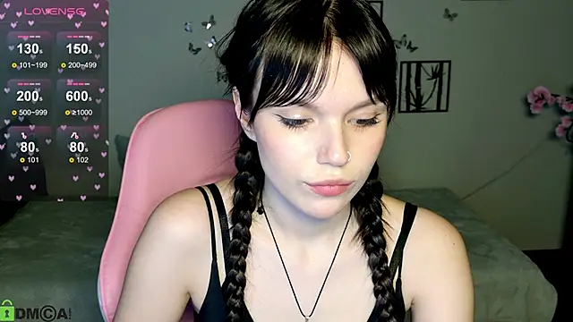 Snapshot of JanetCensley chatting on 06-01-26, 09:20 JanetCensley online show from 06-01-26, 09:20