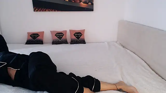 NickyHotXO online show from 03-17-26, 04:59