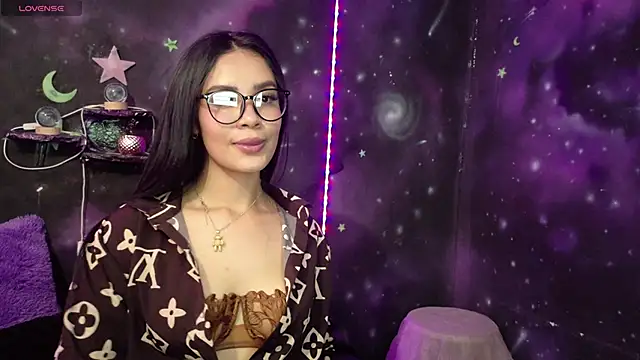 ValentinaRojass  online show from 05-07-26, 06:33