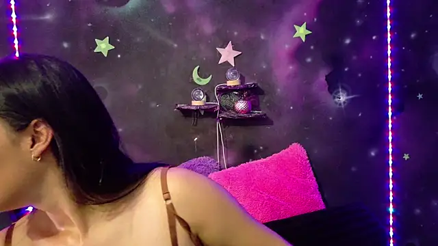 ValentinaRojass  online show from 06-03-26, 07:07