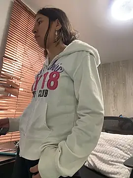 LilyRossi  online show from 07-18-26, 01:30