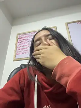 LilyRossi  online show from 06-01-26, 11:43