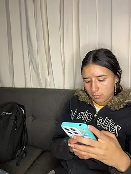 LilyRossi  online show from 07-11-26, 12:49