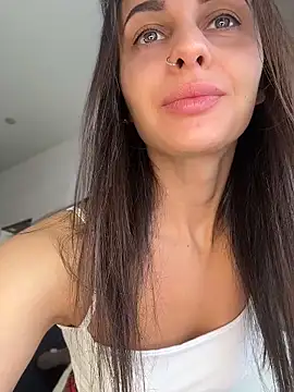 Snapshot of Flexira chatting on 04-27-26, 07:17 Flexira online show from 04-27-26, 07:17