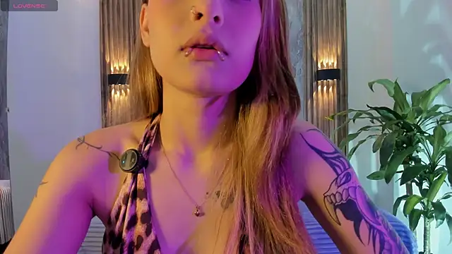 Melodylanee online show from 05-06-26, 11:03