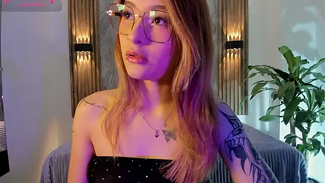 Melodylanee online show from 03-20-26, 11:00