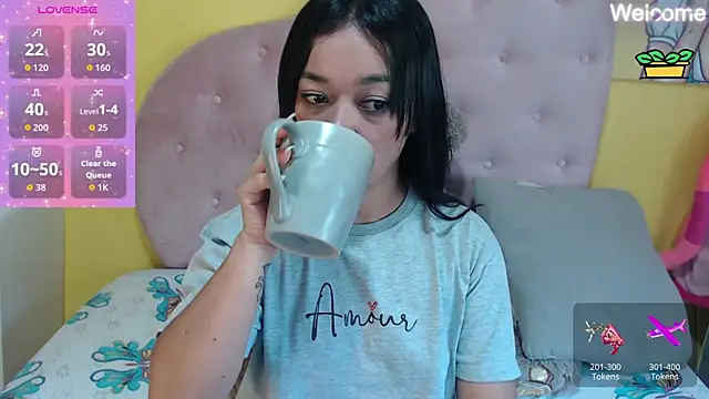 Sophiiee Gray online show from 05-05-26, 01:03