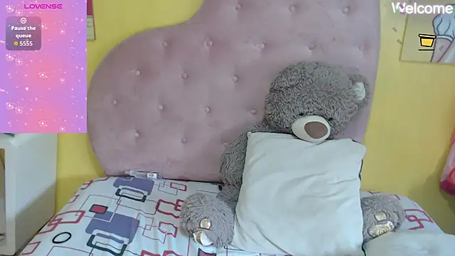 Sophiiee Gray online show from 05-28-26, 03:07