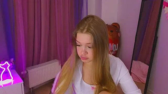 belrinaa online show from 04-22-26, 09:10