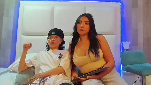 CaliferAndAurora online show from 03-07-26, 03:57