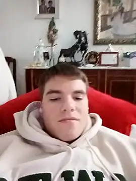 Alejandro27003 online show from 02-26-26, 05:35