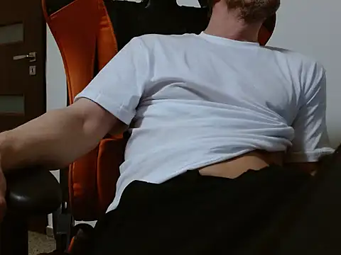 Snapshot of Sokarek chatting on 03-29-26, 07:04 Sokarek online show from 03-29-26, 07:04