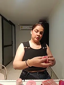 Snapshot of SweetGrace__ chatting on 03-19-26, 11:54 SweetGrace online show from 03-19-26, 11:54