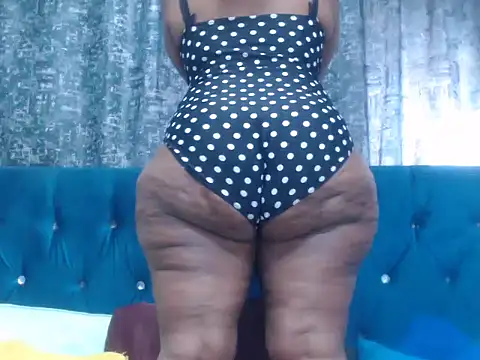 Snapshot of SexyNontyXX chatting on 07-23-26, 11:18 SexyNontyXX online show from 07-23-26, 11:18