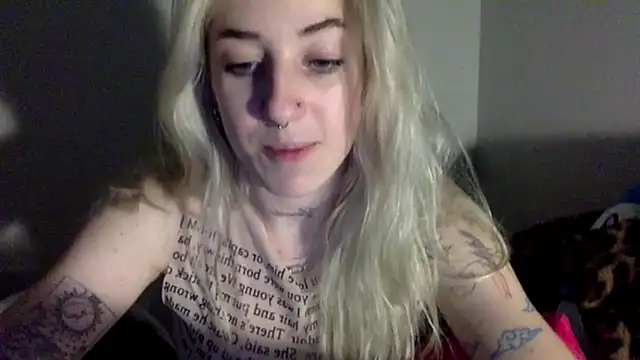 EmmyWet online show from 03-11-26, 08:47