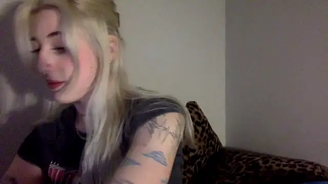 EmmyWet online show from 03-10-26, 07:29