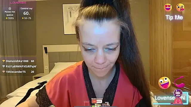 Snapshot of Yana-XX chatting on 04-29-26, 07:42 Yana-XX online show from 04-29-26, 07:42