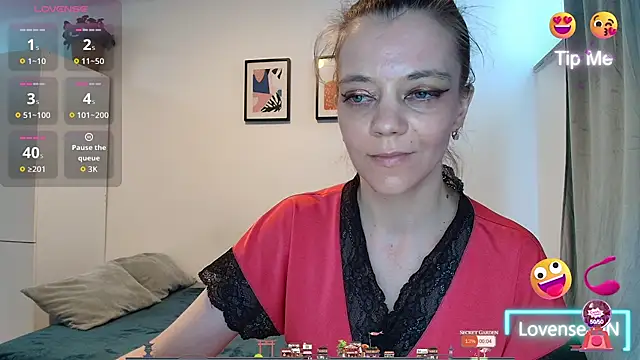 Snapshot of Yana-XX chatting on 06-22-26, 05:21 Yana-XX online show from 06-22-26, 05:21