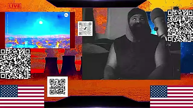 Snapshot of RussellTaylorLacy chatting on 05-06-26, 05:55 RussellTaylorLacy online show from 05-06-26, 05:55