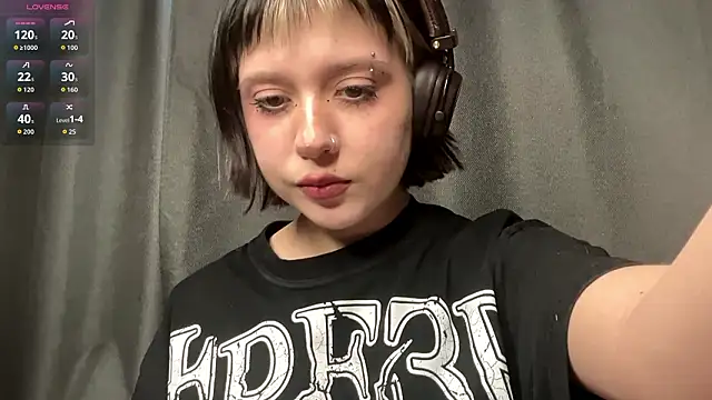 AueshaSimon online show from 03-09-26, 09:02