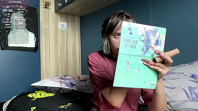 AueshaSimon online show from 07-25-26, 05:59