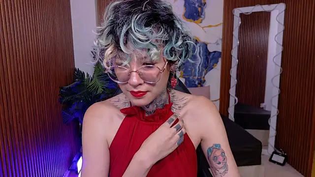 Lyra tay online show from 07-19-26, 01:41