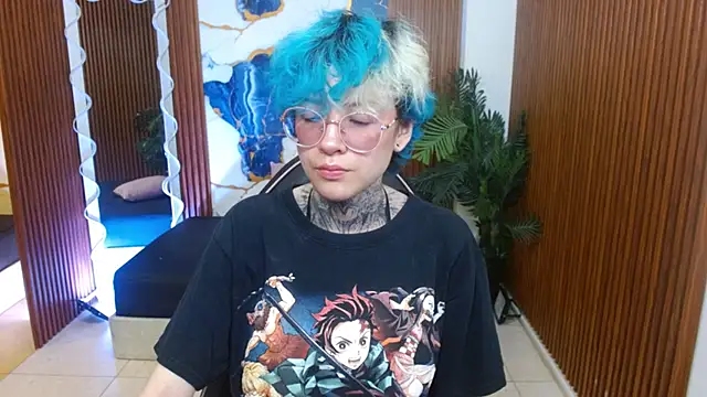 Lyra tay online show from 04-07-26, 07:04