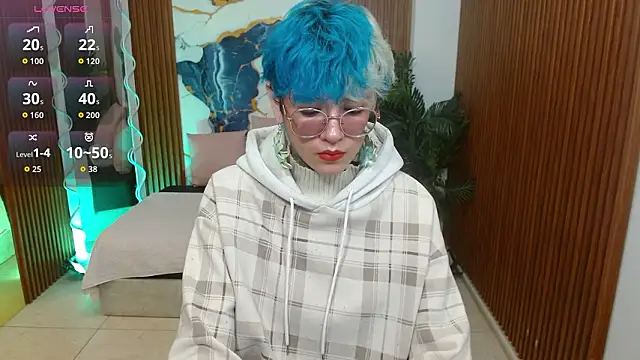 Lyra tay online show from 03-11-26, 08:47