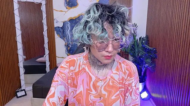 Lyra tay online show from 07-24-26, 07:10