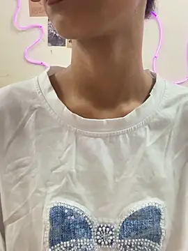 Zoiii   online show from 03-31-26, 01:46