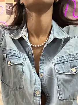 Zoiii   online show from 04-03-26, 02:45