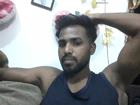 Hunkytop online show from 05-26-26, 06:06