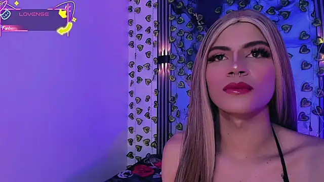 Snapshot of Roxy_alexa chatting on 06-18-26, 03:16 Roxy alexa online show from 06-18-26, 03:16