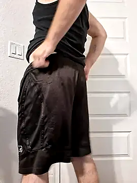 Snapshot of FourTwenty5 chatting on 05-28-26, 12:55 FourTwenty5 online show from 05-28-26, 12:55