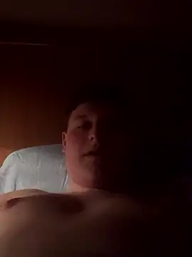 Snapshot of unlocked28 chatting on 03-31-26, 10:34 unlocked28 online show from 03-31-26, 10:34