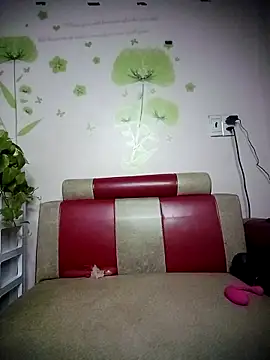 Meow cute online show from 03-18-26, 04:19