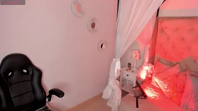 Raven Dooll online show from 03-26-26, 10:18