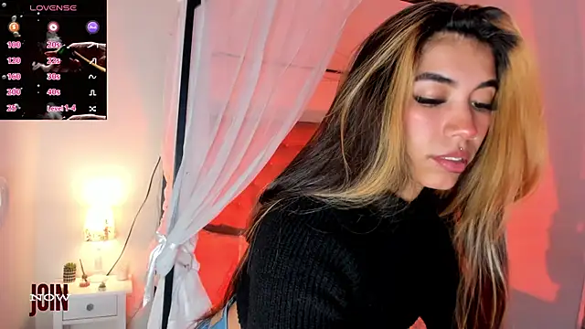 Raven Dooll online show from 03-24-26, 08:42