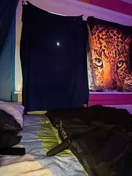 Melissa-Schneider online show from 04-22-26, 06:04