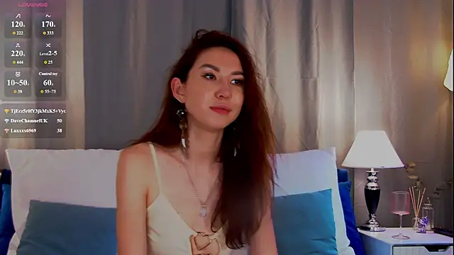 Snapshot of EmilyGray__ chatting on 06-29-26, 10:15 EmilyGray online show from 06-29-26, 10:15