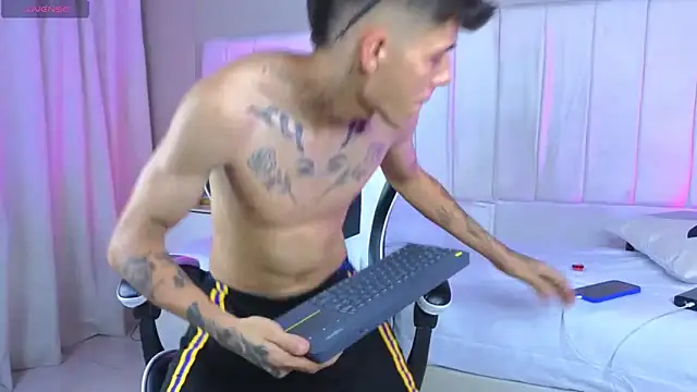 Tommy valverde online show from 04-10-26, 05:53