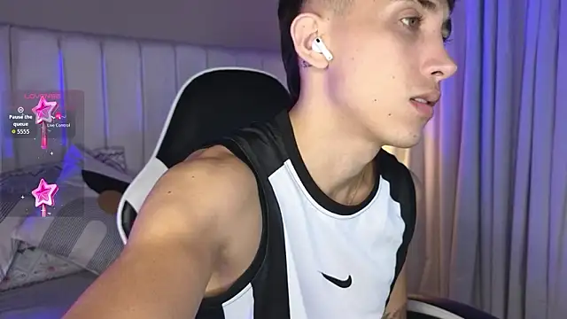 Rome cortes online show from 03-18-26, 07:26