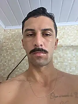 Snapshot of Locasso123 chatting on 05-10-26, 06:32 Locasso123 online show from 05-10-26, 06:32