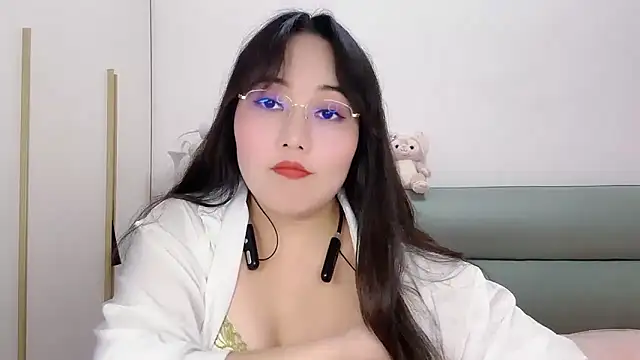 Susu-36E online show from 04-12-26, 10:51